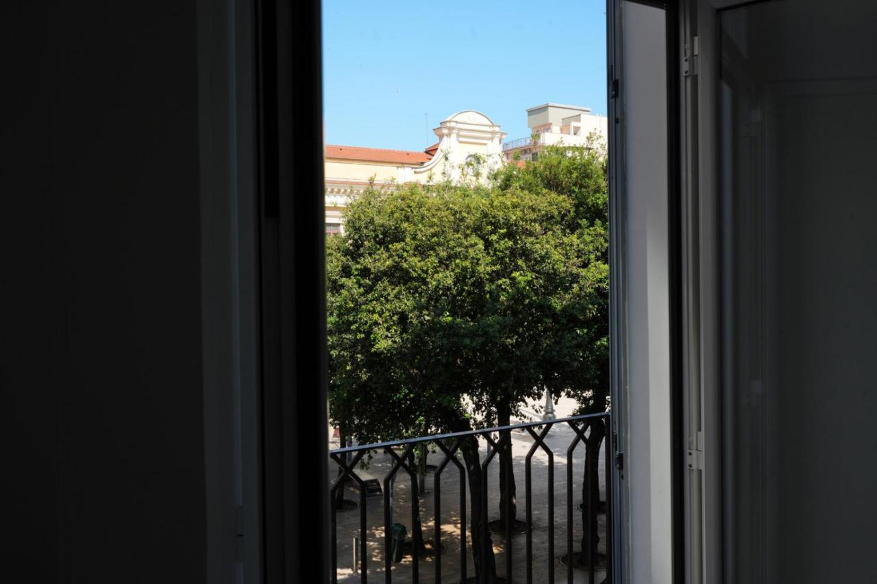 Palazzo Manzoni Apartments บารี ภายนอก รูปภาพ