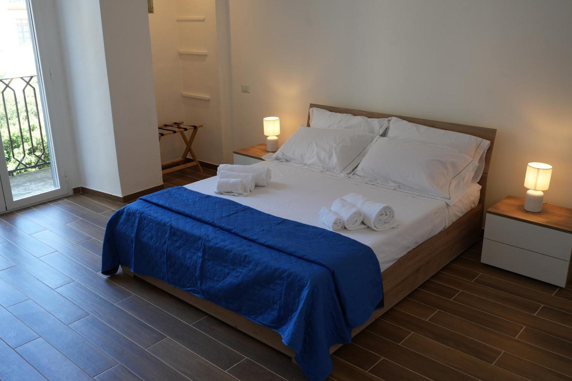 Palazzo Manzoni Apartments บารี ภายนอก รูปภาพ